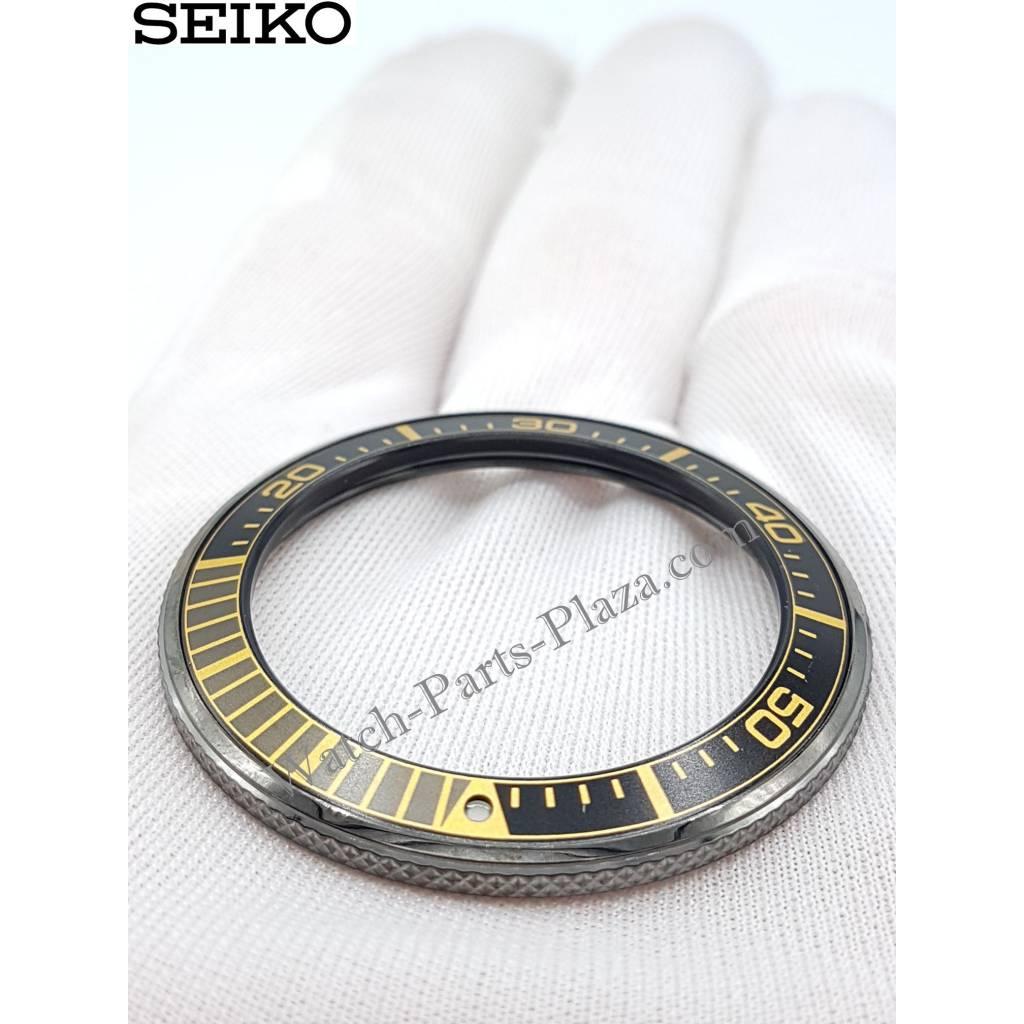 SEIKO SAMURAI PROSPEX SRPB55K1 BLACK & GOLD BEZEL 4R35 - 01V0 SCUBA DIVER SRPB55 - Watch Plaza