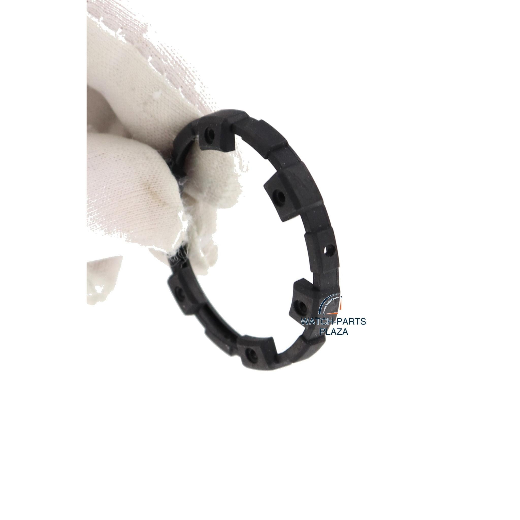 Seiko 5 Sports Diver SKZ269, SKZ271, SKZ273, SKZ274 shroud 7S36 - 03Z0 black silicon - Watch Plaza