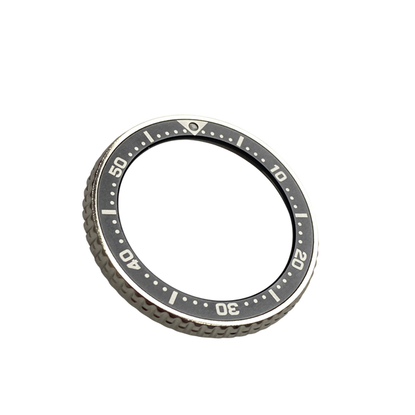 Seiko SKX013K1 Black Bezel 7S26 - 0030 Authentic SKX013K2 - WatchPlaza