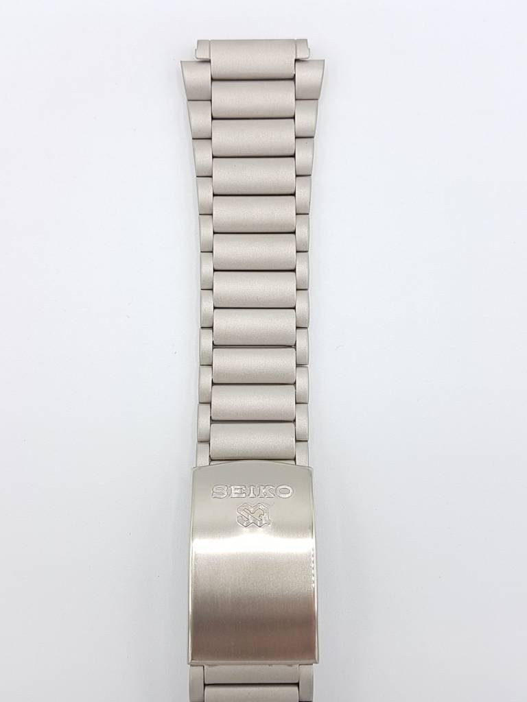 Seiko SQ Sports 150 5H23 - 6370 Watch Band 8S23 - 6110 Stainless Steel Bracelet 18mm - Watch Plaza